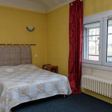 Hotel De La Cloche Vitry-le-François المظهر الخارجي الصورة