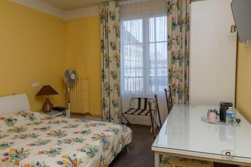 Hotel De La Cloche Vitry-le-François المظهر الخارجي الصورة