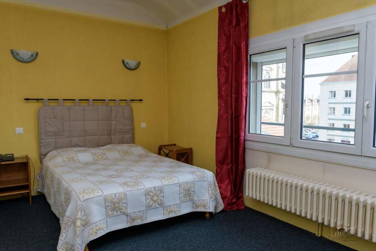 Hotel De La Cloche Vitry-le-François المظهر الخارجي الصورة