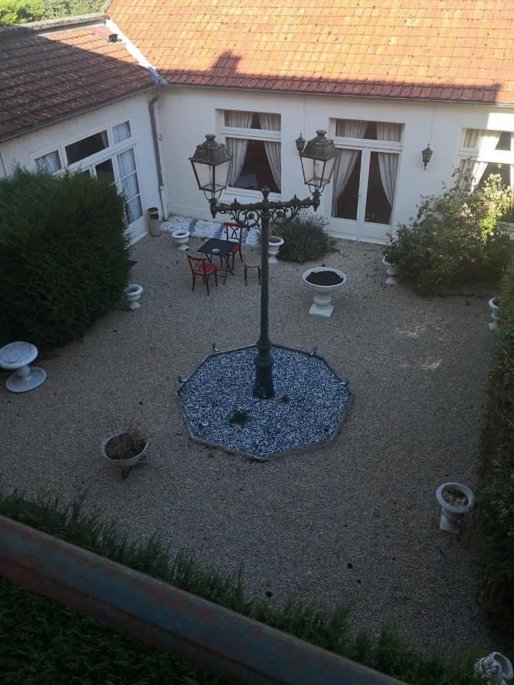 Hotel De La Cloche Vitry-le-François المظهر الخارجي الصورة